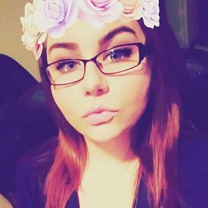 Meet your Posher, Breanne